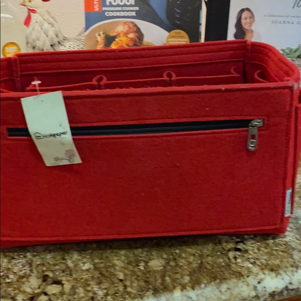 Purse caddy